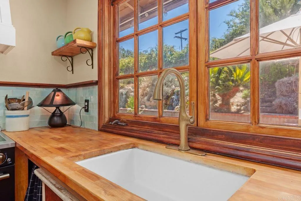 https://cdn.realtyfeed.com/cdn/127/306800355/d62b1b21a61a3372c0d5b6102fdf91c0.webp