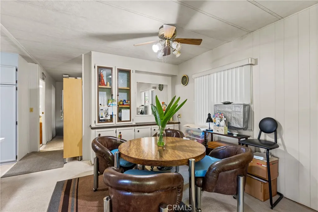 https://cdn.realtyfeed.com/cdn/127/306800361/fb326b52cfaf79fc5bf661d0c27f778e.webp