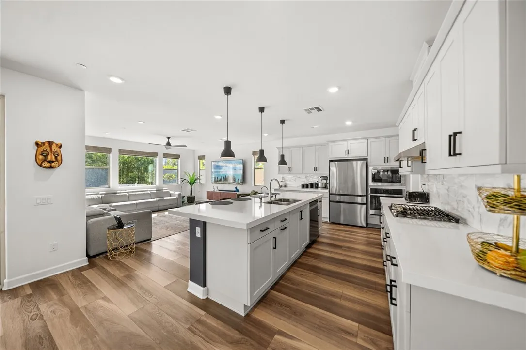 Photo #6: SW26183500 Listing: Photo #6