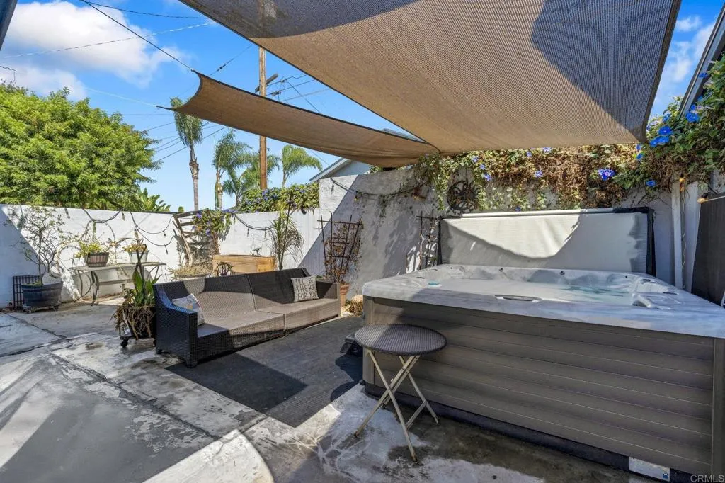 https://cdn.realtyfeed.com/cdn/127/306800397/15f58fac76552ed79451e18abfd6d289.webp