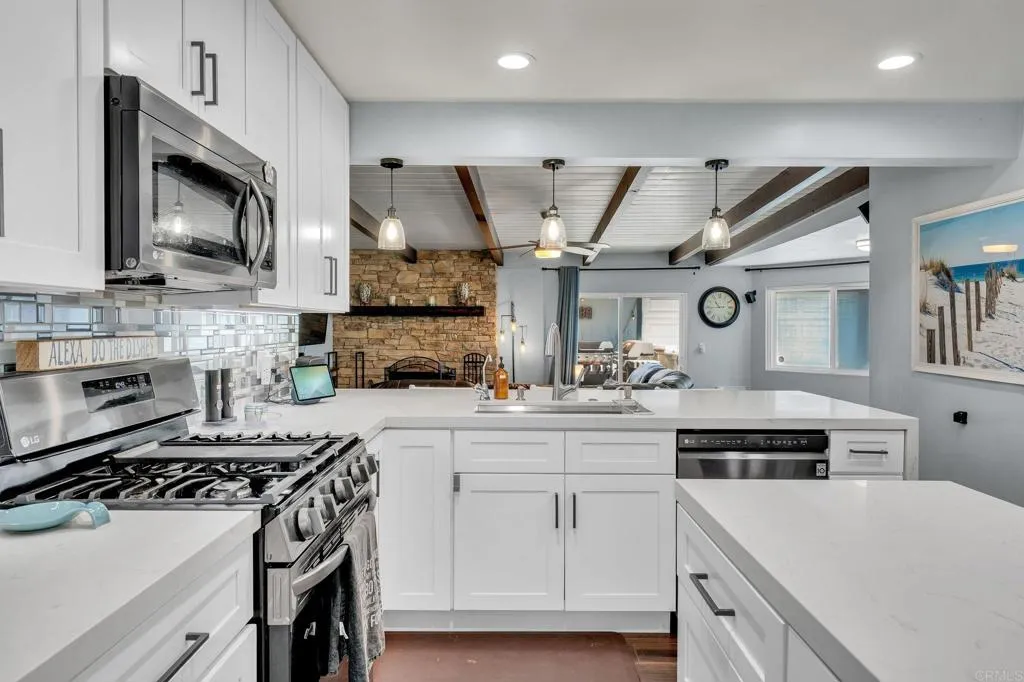 https://cdn.realtyfeed.com/cdn/127/306800397/39645da65ffe717ede92e2197182b24b.webp