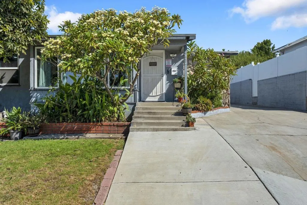 https://cdn.realtyfeed.com/cdn/127/306800397/993abff9a144bb5f638a4bb25f0ce25b.webp