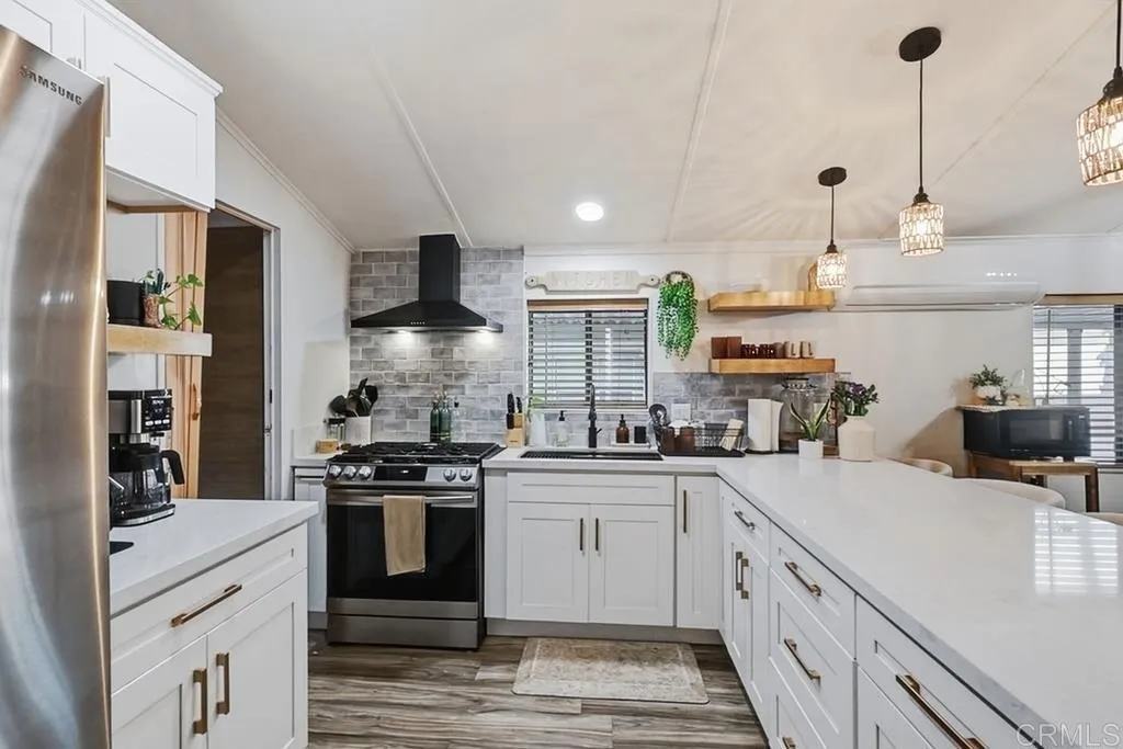 https://cdn.realtyfeed.com/cdn/127/306800523/09f9d77173b058d00b6a88d32633152a.webp