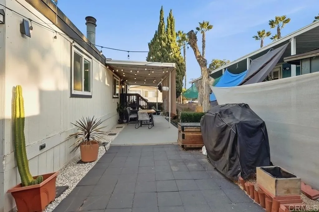 https://cdn.realtyfeed.com/cdn/127/306800523/2f9b1fa17fd1f08c828a8611a2a98856.webp