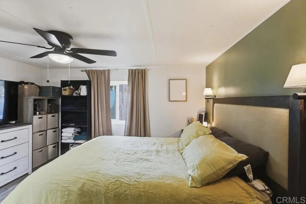 https://cdn.realtyfeed.com/cdn/127/306800523/30ed99598181523f2c3191c8d0f9235a.webp