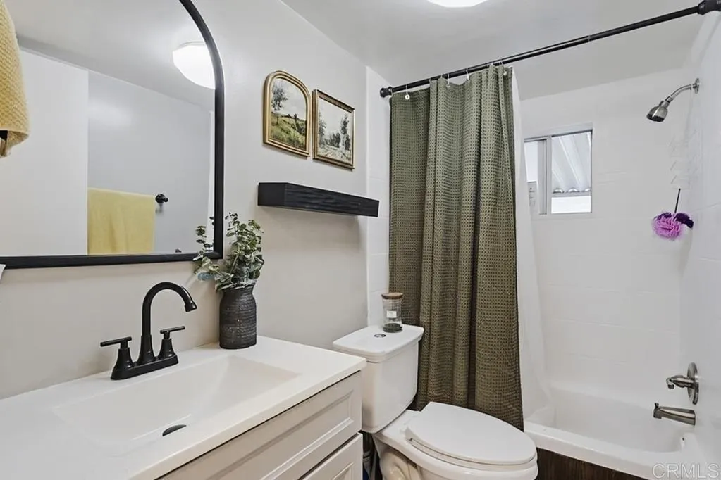 https://cdn.realtyfeed.com/cdn/127/306800523/be898ed20b996bd84a8d8b3584a9d255.webp