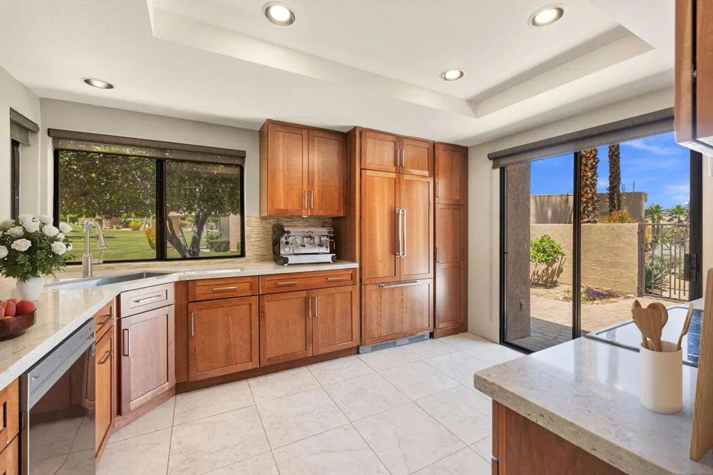 Palm Desert, CA 92260