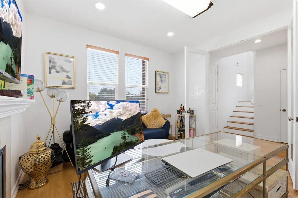 https://cdn.realtyfeed.com/cdn/127/306800531/6517891724a710837f39126e0c5f5e87.webp