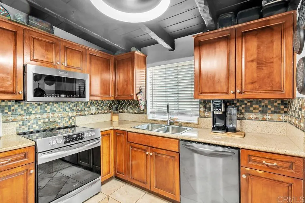 Photo #28: PTP2606439 Listing: Photo #28