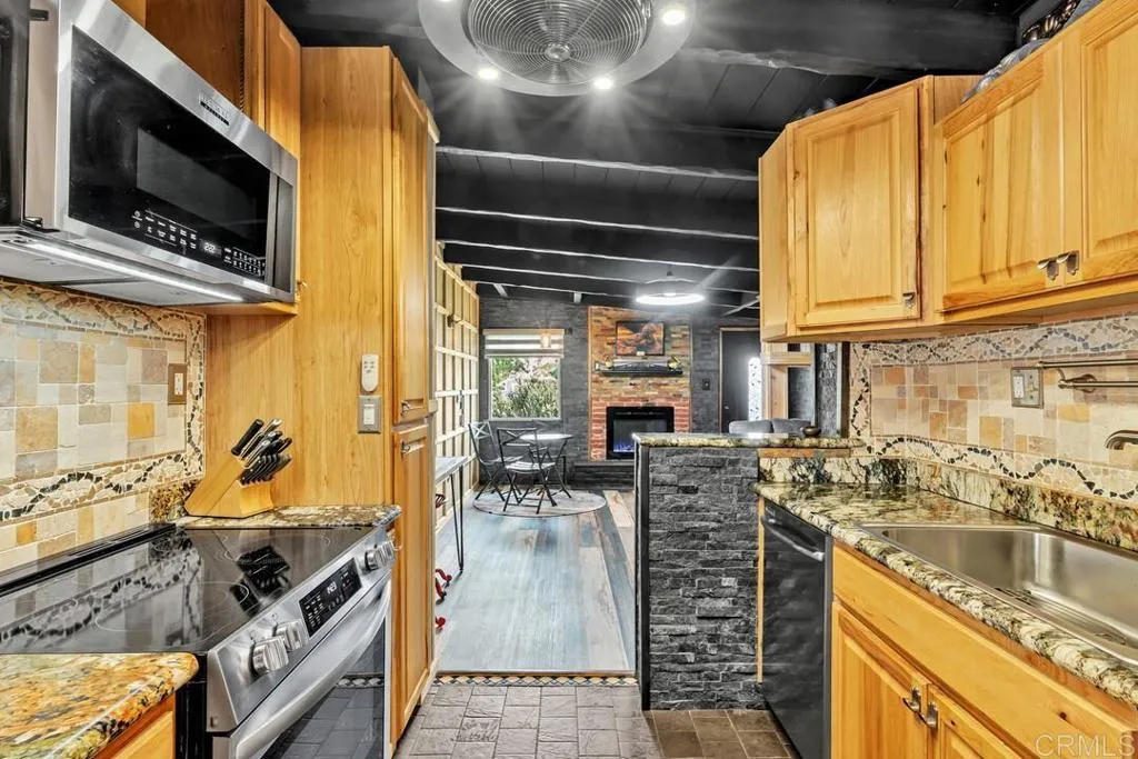 Photo #11: PTP2606439 Listing: Photo #11
