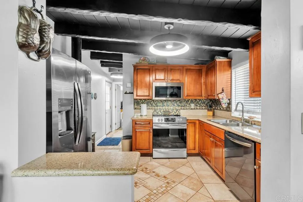 Photo #25: PTP2606439 Listing: Photo #25