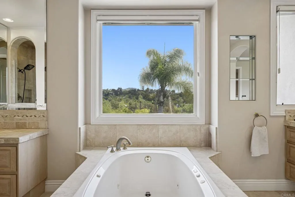 https://cdn.realtyfeed.com/cdn/127/306800564/09b08234dfbeada79a97ebdfacbb4c75.webp