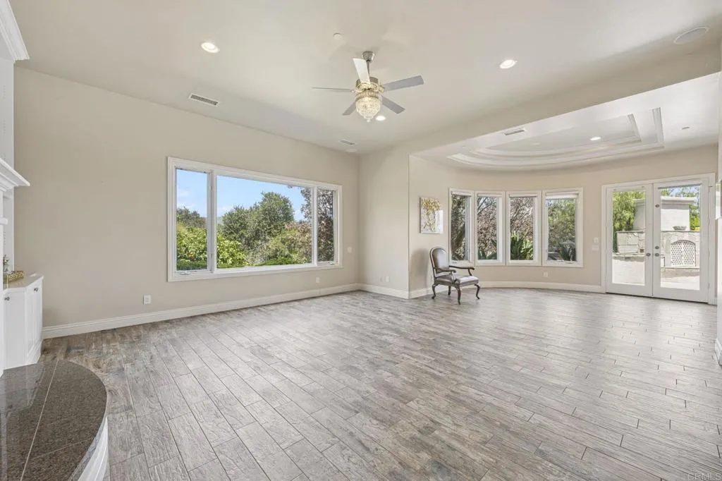 https://cdn.realtyfeed.com/cdn/127/306800564/311ea35d6ec860bae6c0ccc0cb6eaadd.webp
