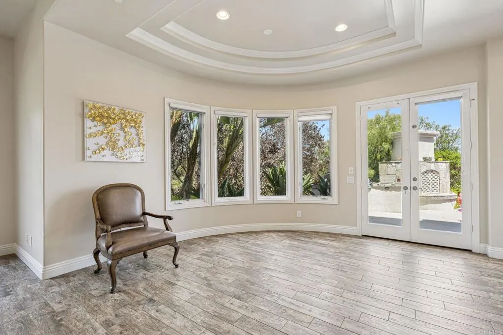 https://cdn.realtyfeed.com/cdn/127/306800564/54f388700d44c22e0051f840c57c0989.webp