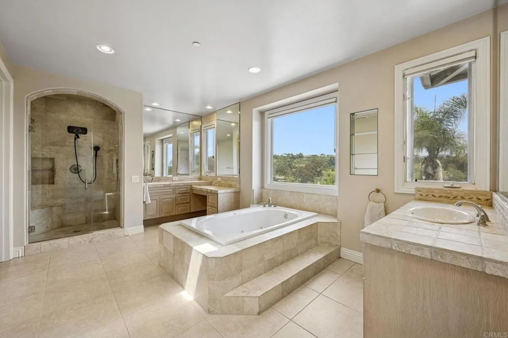 https://cdn.realtyfeed.com/cdn/127/306800564/a03191b3e7c20e4348e4f7804079e183.webp