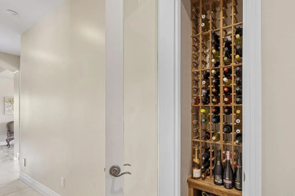 https://cdn.realtyfeed.com/cdn/127/306800564/c6cd5a4fe4ba2e463a6760900363550d.webp