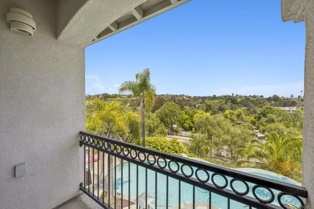 https://cdn.realtyfeed.com/cdn/127/306800564/cf90cf1afc50bddd3a8701c4eb20e2a8.webp