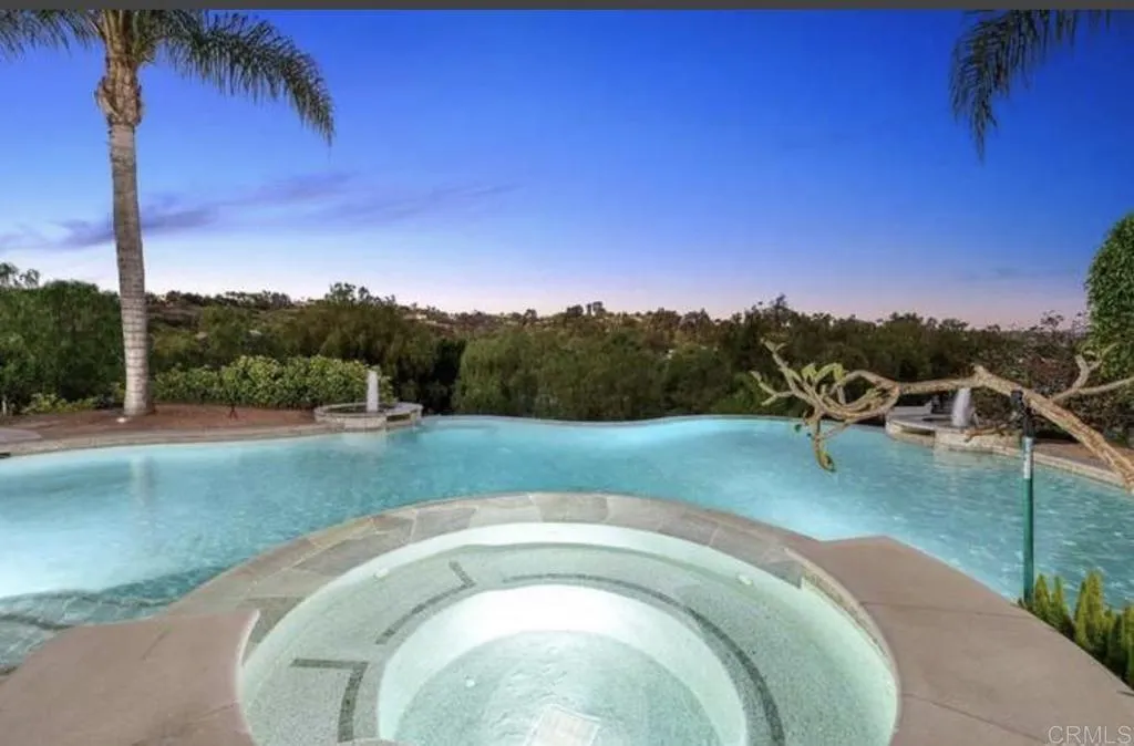 https://cdn.realtyfeed.com/cdn/127/306800564/df3f0ee2b850501541be54b6a37988c6.webp