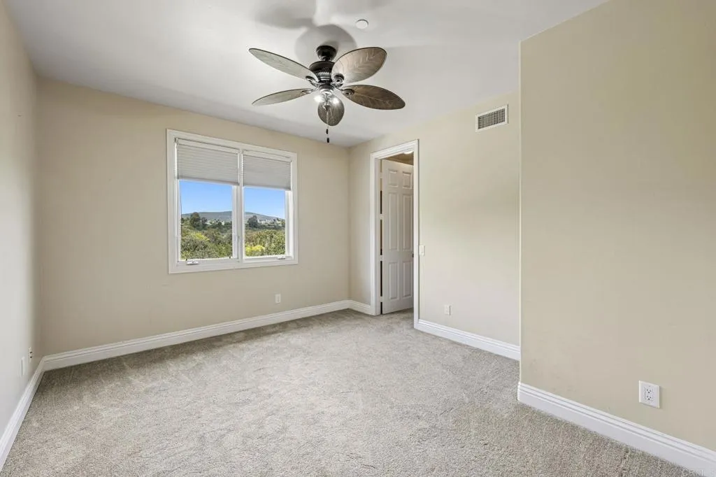 https://cdn.realtyfeed.com/cdn/127/306800564/ed3923e1256f3afff9934c8b5ccde9eb.webp
