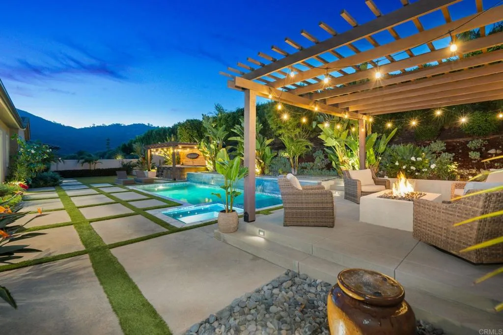 https://cdn.realtyfeed.com/cdn/127/306800589/85d30c24e167ecdcefa55752c63558f5.webp