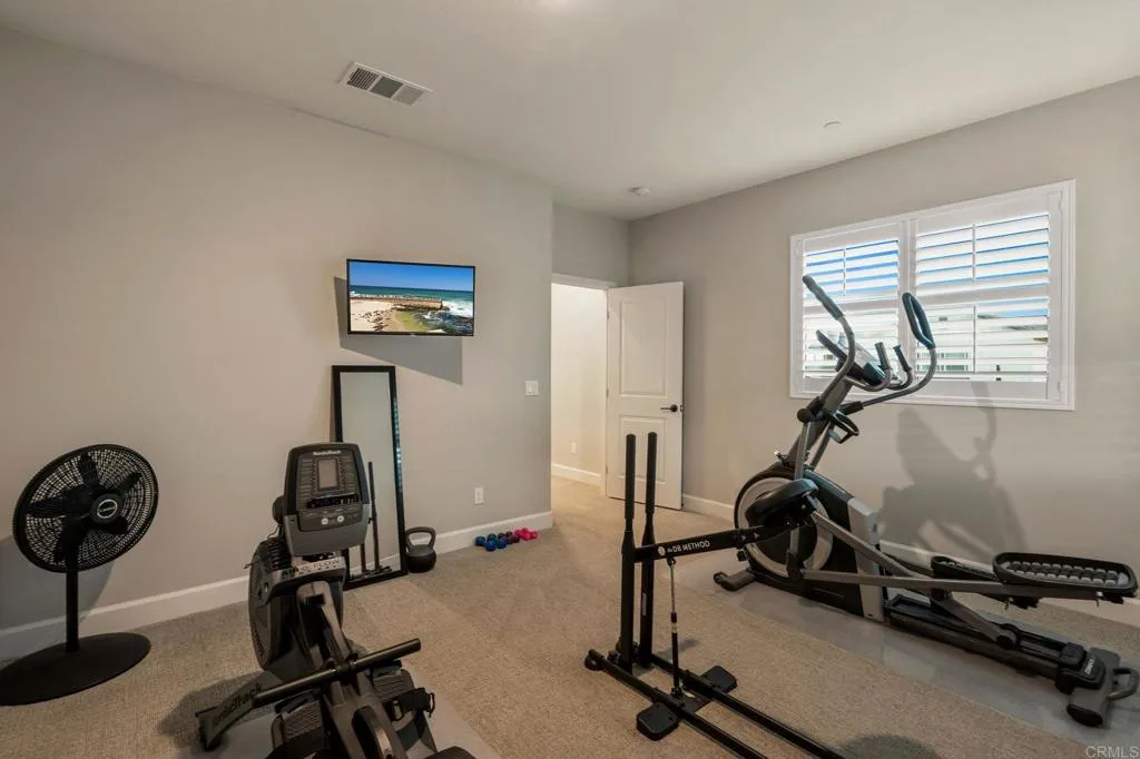 https://cdn.realtyfeed.com/cdn/127/306800589/9d4d2f759ff56d7d15652c240f47a433.webp