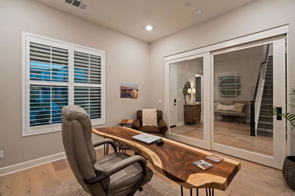 https://cdn.realtyfeed.com/cdn/127/306800589/cd7f36e8cb9e701073ed71403760cb19.webp