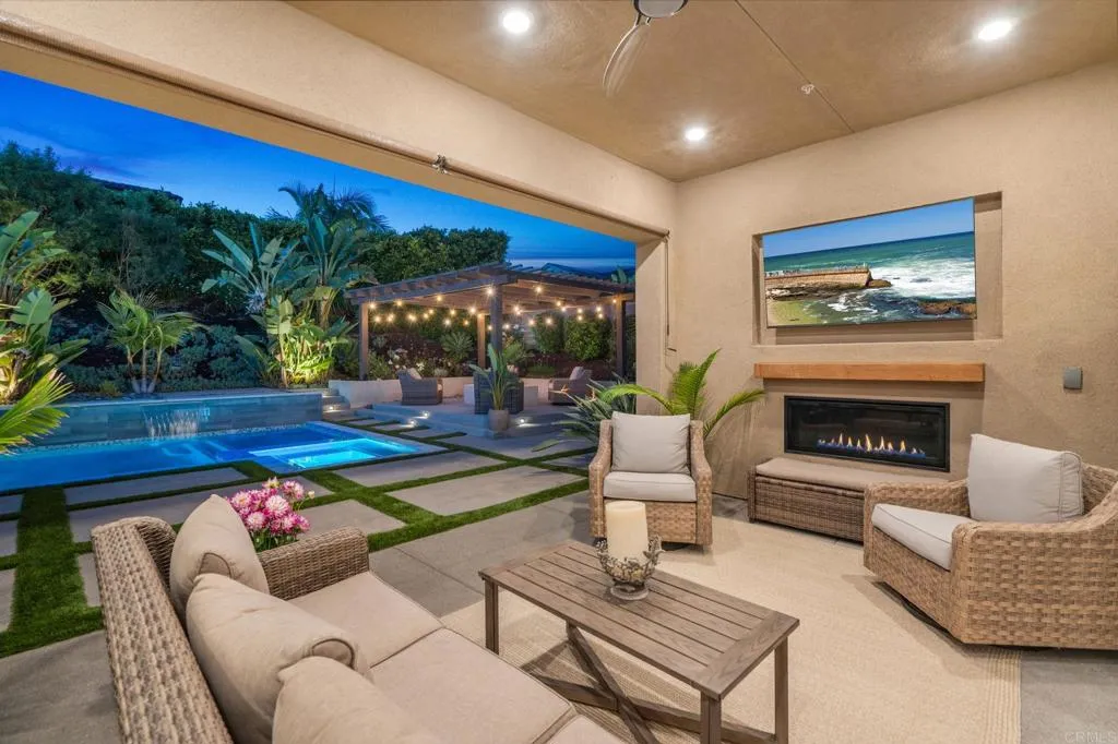 https://cdn.realtyfeed.com/cdn/127/306800589/f3aff40046b5130e75dcd66820ccf967.webp