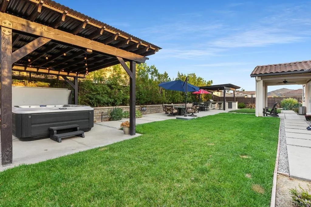 https://cdn.realtyfeed.com/cdn/127/306800604/d0a5ed3c546a992ef401825631f24de9.webp