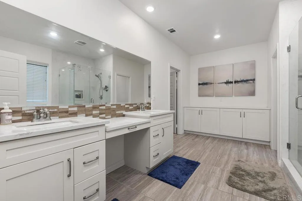 https://cdn.realtyfeed.com/cdn/127/306800604/f8a701b6fd5fabdfcc7240847a9cc487.webp