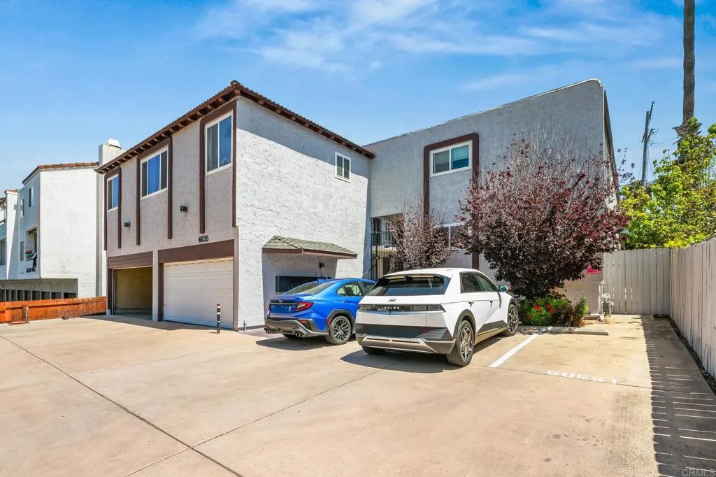 https://cdn.realtyfeed.com/cdn/127/306800627/d7d685ecea251dd4456675a3f9398910.webp