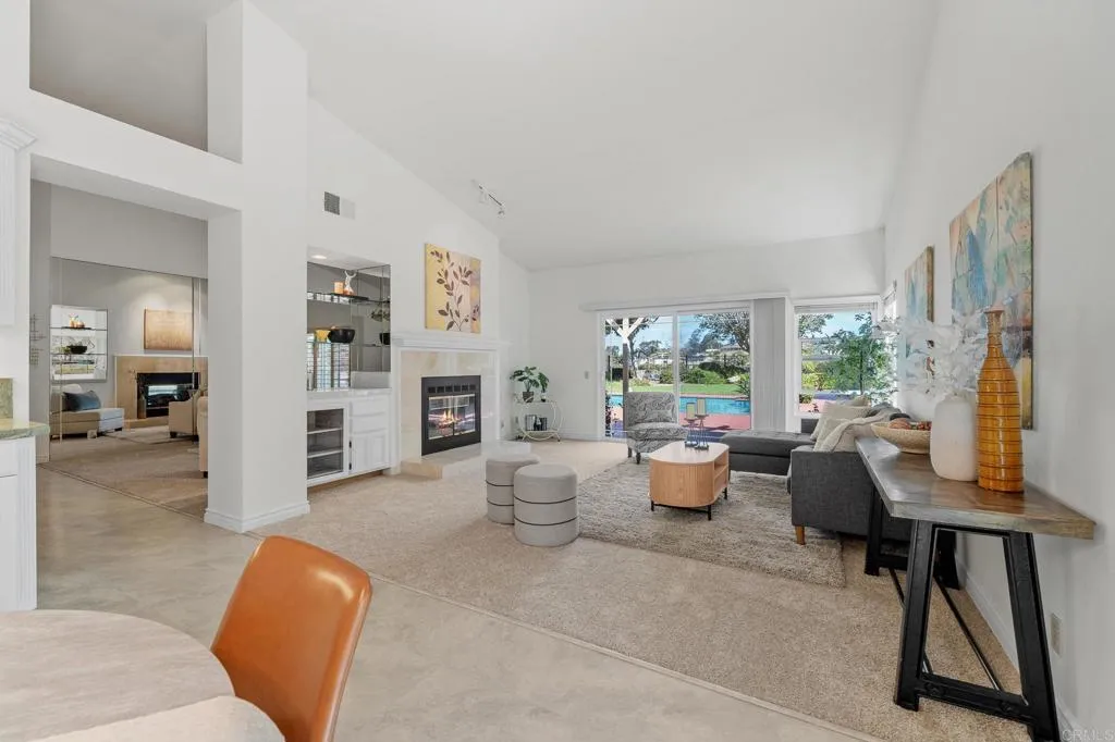 https://cdn.realtyfeed.com/cdn/127/306800628/60c4966acf82a04eeee49967ffed3edb.webp