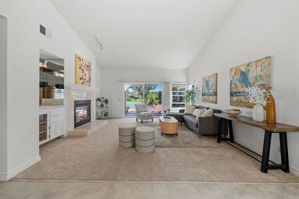 https://cdn.realtyfeed.com/cdn/127/306800628/c363e200506aa4f2c0dc642d85300a73.webp