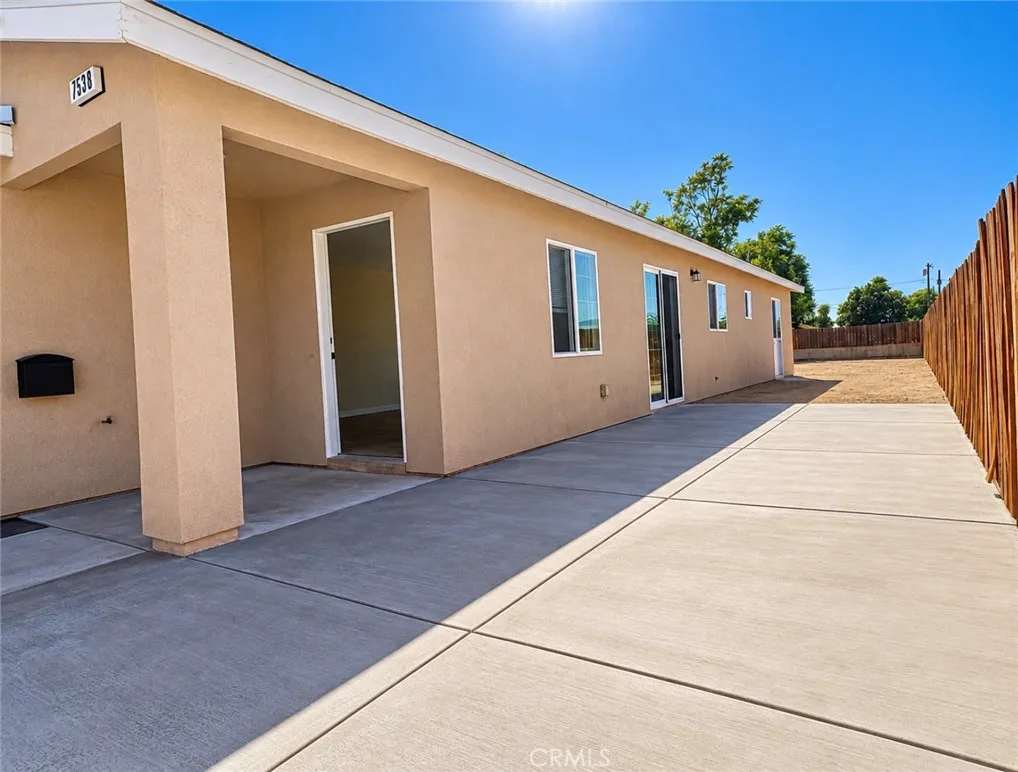Highland, CA 92346