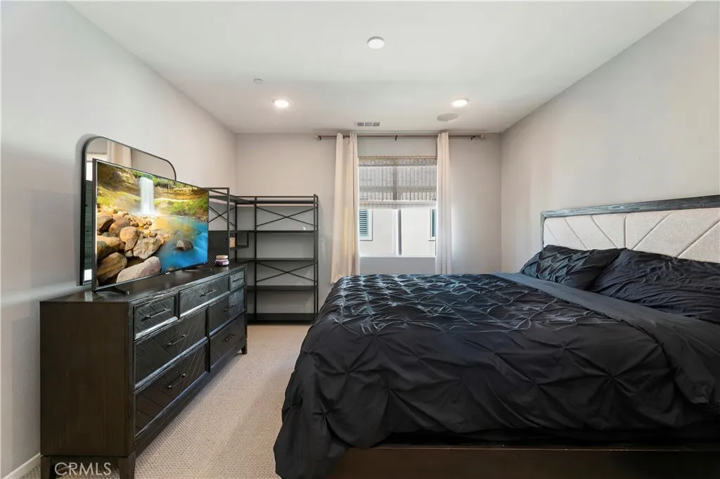 Photo #23: SW26184647 Listing: Photo #23