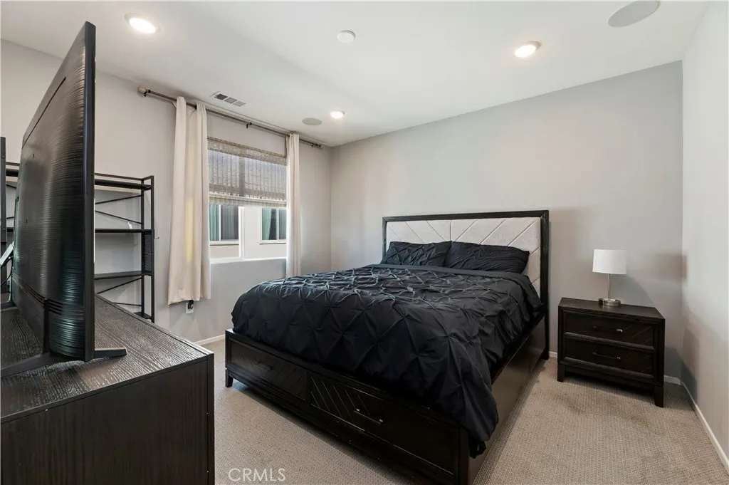 Photo #21: SW26184647 Listing: Photo #21
