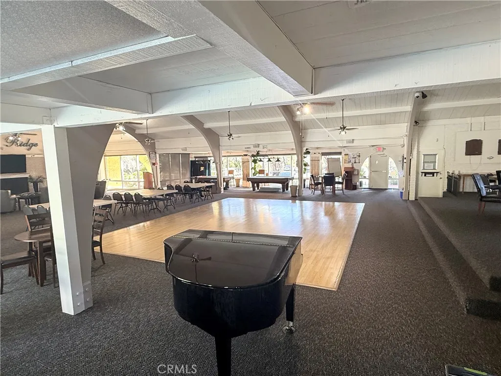 https://cdn.realtyfeed.com/cdn/127/306800756/3e2964db8afd7d638922b8e526553687.webp