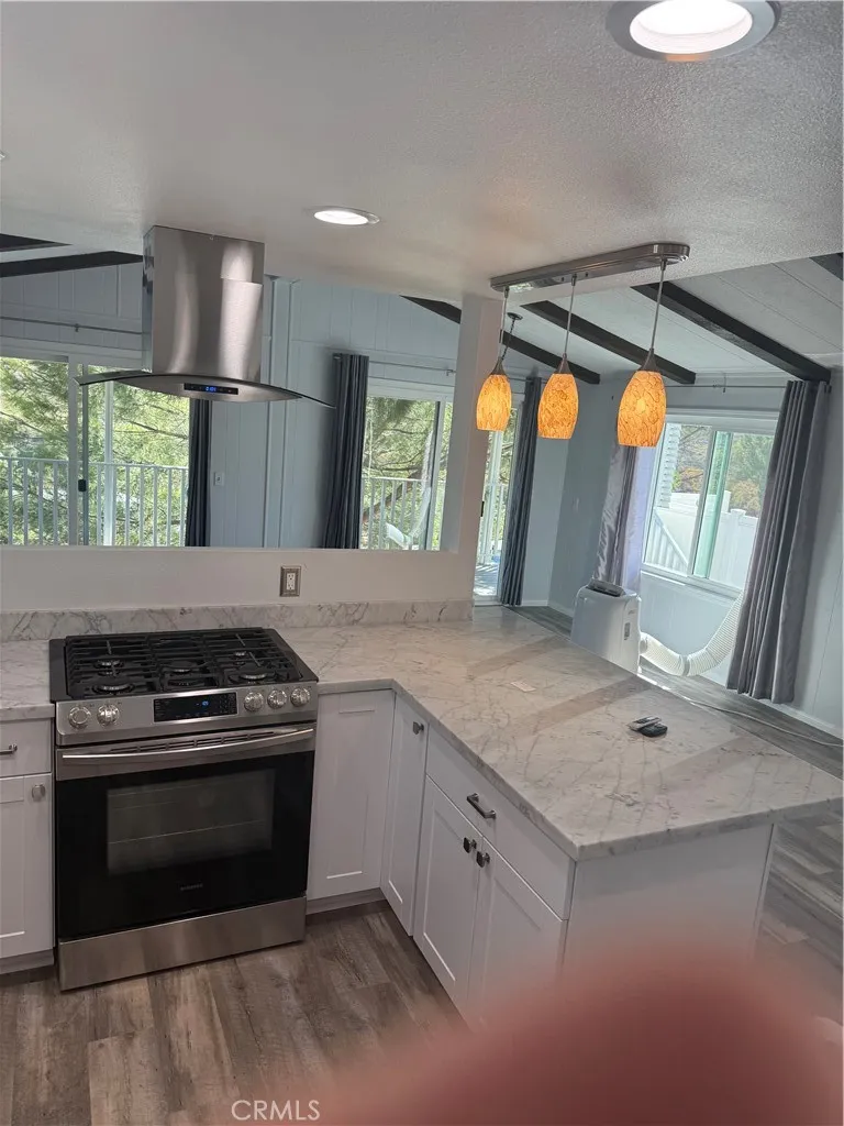 https://cdn.realtyfeed.com/cdn/127/306800756/79e19251cb64ee7009f0268892e061ee.webp