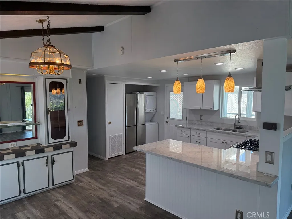 https://cdn.realtyfeed.com/cdn/127/306800756/b089734e661971e1d67cc3f2344373fe.webp