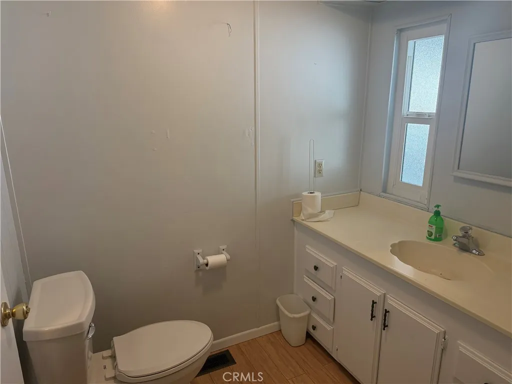 https://cdn.realtyfeed.com/cdn/127/306800756/ffa3f4b47c7a4b2093763a94e773243f.webp
