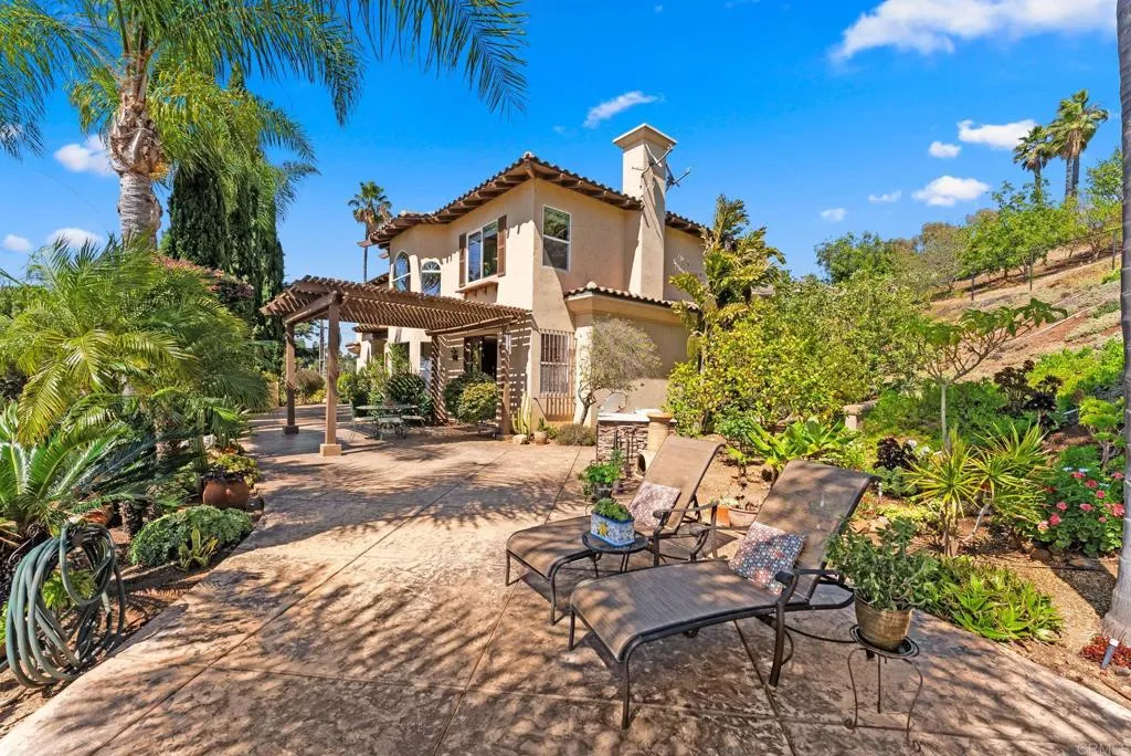 https://cdn.realtyfeed.com/cdn/127/306800786/0822ed19ee7a6efe36372c3c6f343364.webp