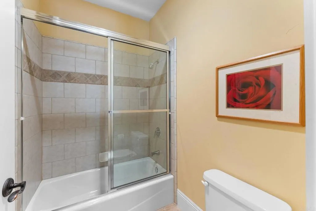 https://cdn.realtyfeed.com/cdn/127/306800786/ba53b96cadec92851f291b0d78f52bf4.webp