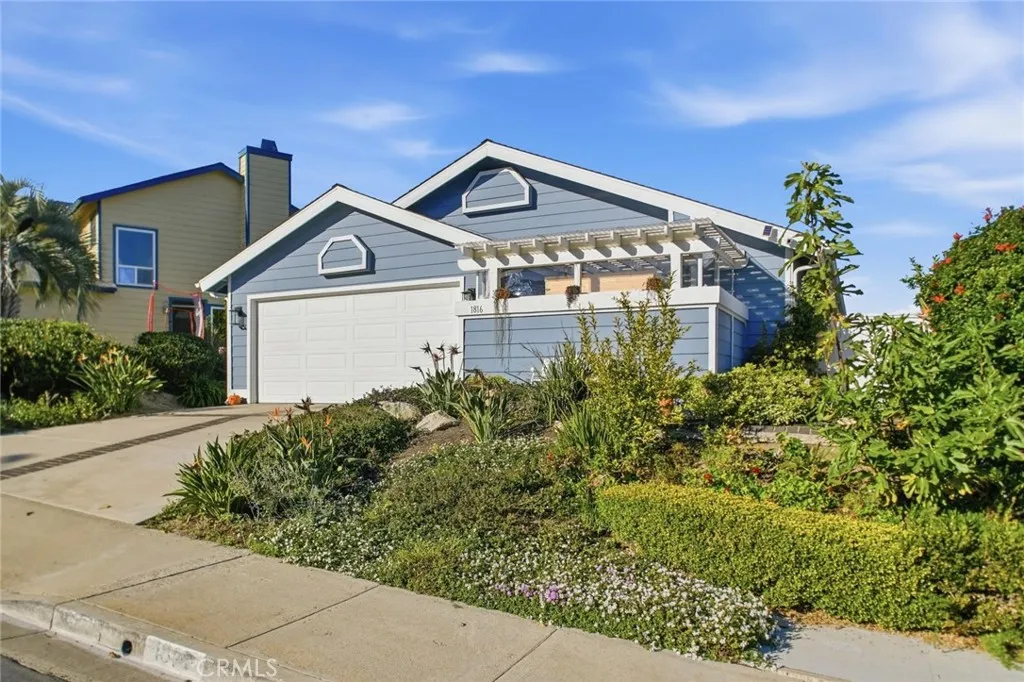 https://cdn.realtyfeed.com/cdn/127/306800796/d8f99c18797494a3113b355c13e9e913.webp