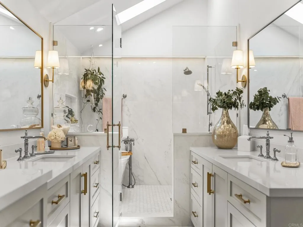 https://cdn.realtyfeed.com/cdn/127/306800889/2339db775f0f6d77b9baae4de9c0698d.webp