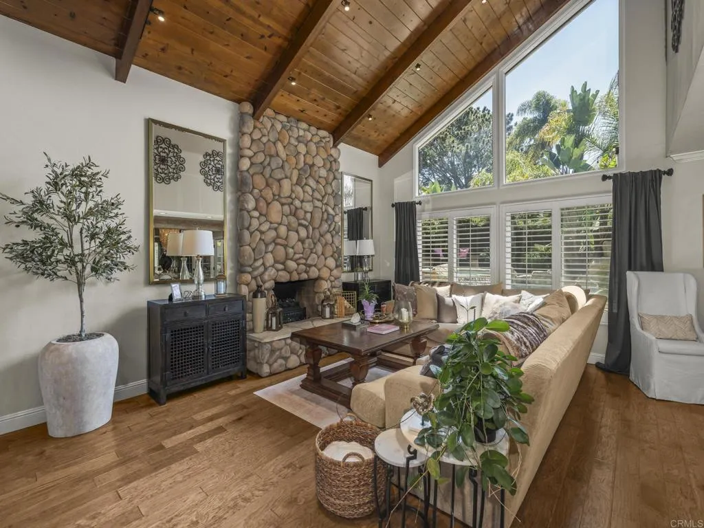 https://cdn.realtyfeed.com/cdn/127/306800889/35a07d1fe7b3915e50d59a6eb2bc0c84.webp