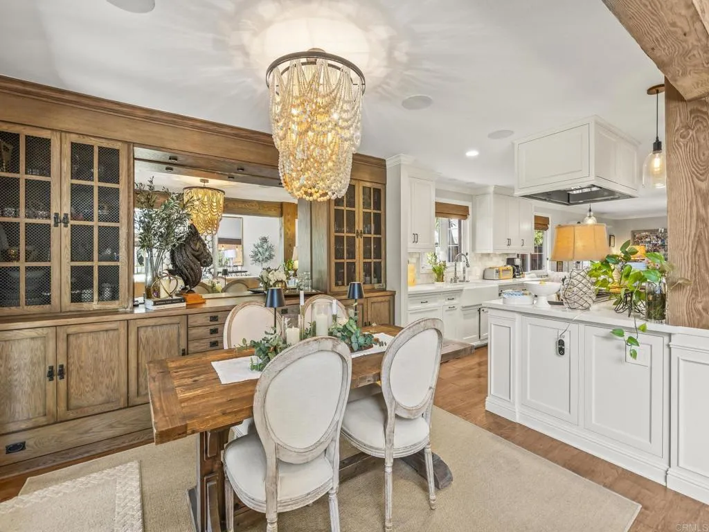 https://cdn.realtyfeed.com/cdn/127/306800889/51ee4c02672ddf9938ab7170520b7ad1.webp