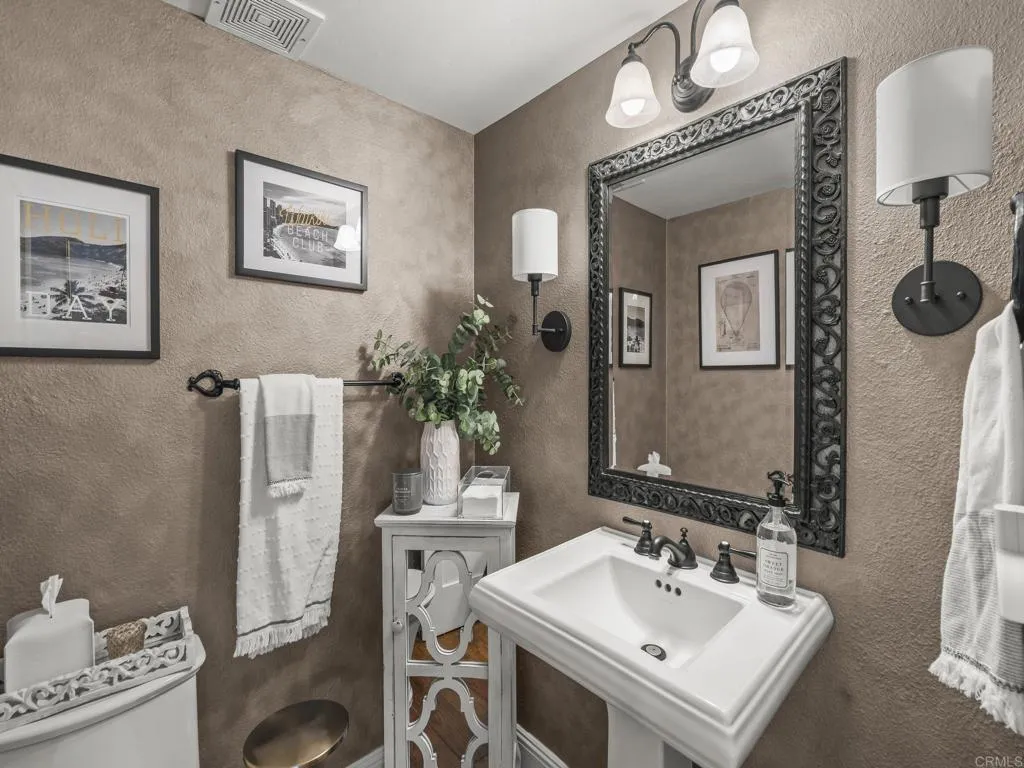 https://cdn.realtyfeed.com/cdn/127/306800889/9874f2144371824b7e4312e9e367c7e9.webp