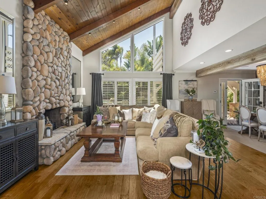 https://cdn.realtyfeed.com/cdn/127/306800889/a254131b0556583d38180224ed144db8.webp