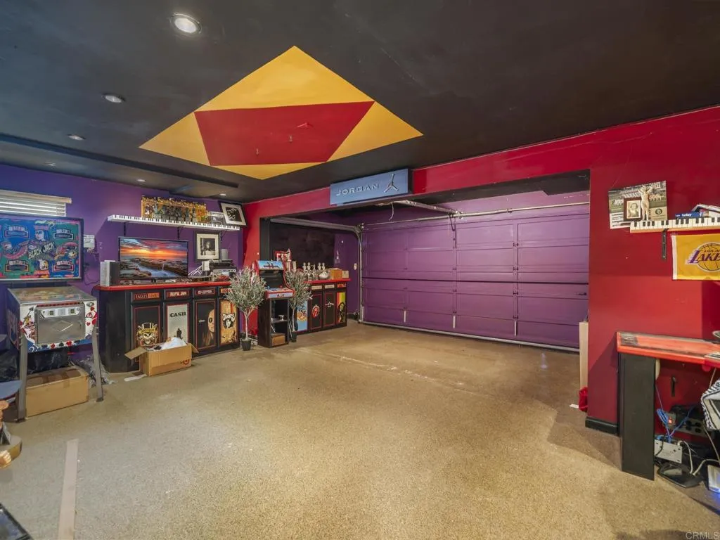 https://cdn.realtyfeed.com/cdn/127/306800889/b54f2948b1399d8c9dc2376ed65793ed.webp