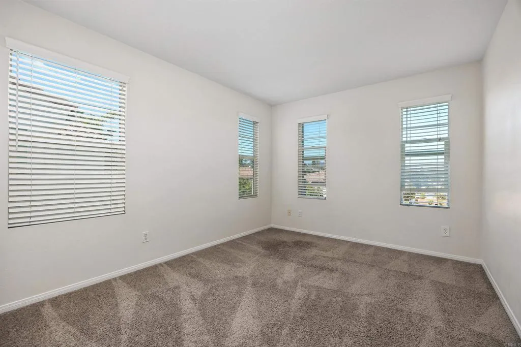 https://cdn.realtyfeed.com/cdn/127/306800899/4c87110490b2724727b470c2bcc47b36.webp