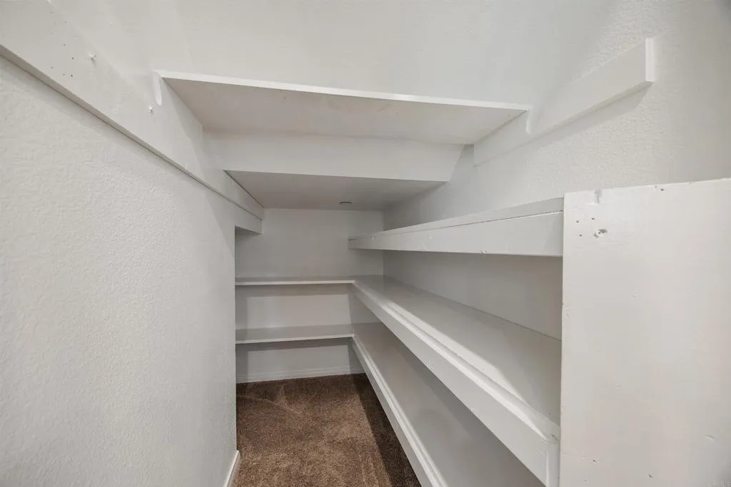 https://cdn.realtyfeed.com/cdn/127/306800899/7a60a0e66b3b0a6585386b7f5ea86d33.webp